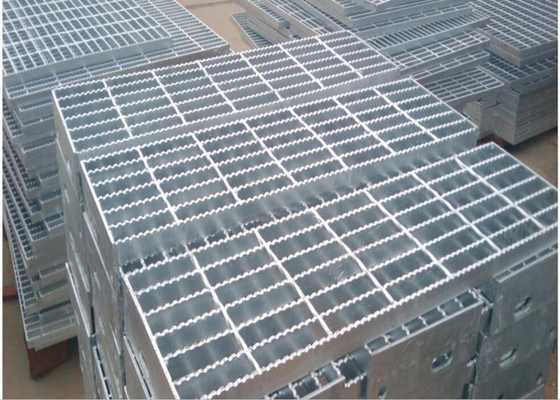Trung Quốc Lưới thép 30x5 Lưới mạ kẽm mạ kẽm nhúng nóng nhà cung cấp