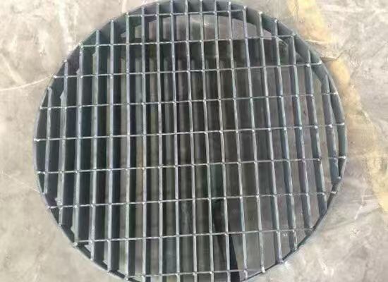 Lưới thép không gỉ 304/316 với thanh chịu lực 30mm để phủ rãnh và thoát nước chống ăn mòn