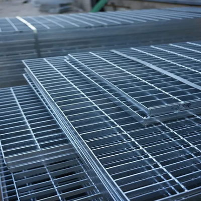Stainless Steel Galvanized Drainage Gutter with Serrated Type Bar Grating for Industrial Use