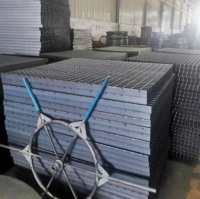 Vật liệu xây dựng kim loại Mạ kẽm Q235/Q345/SS304/SS316 Lưới thép không gỉ