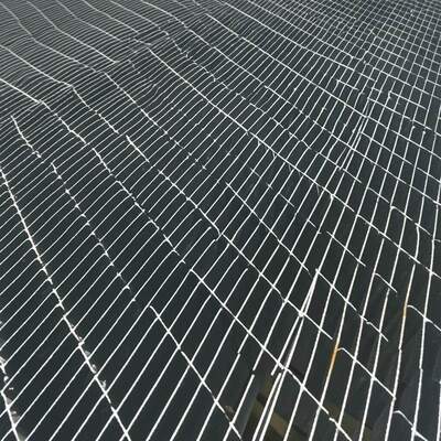 Chức năng nặng Hot Dip Galvanized Steel Grating cho sàn nền công nghiệp