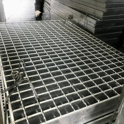 Q235 Thép ống thép carbon thấp Tháo rãnh kim loại, 3 - 10mm Drain Grate Cover