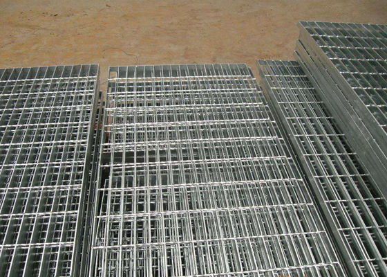 Tấm lưới thép không rỉ Pitch 30mm x 100mm, lưới thép mạ kẽm