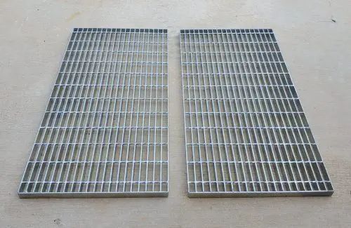 A325 Cao chất lượng Carbon Steel Weld Bar Metal Grate HDG Anti-Slip International Standard Steel Grating cho nền tảng thép / bảng lưới đường đi bộ / sàn