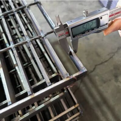 Lưới thép không gỉ mạ kẽm với khoảng cách thanh ngang 38/50/76/100mm cho thoát nước tối ưu
