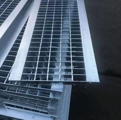 Nắp cống lưới thép thanh chịu lực răng cưa mạ kẽm nhúng nóng cho khả năng chịu tải cao