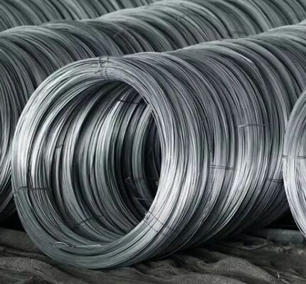 Dây thép mạ kẽm nhúng nóng với thép carbon thấp Q195 và lớp mạ kẽm 30-60g/m² dùng cho xây dựng và buộc