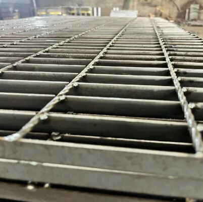 Chức lưới thép có thể tùy chỉnh được thêu galvanized cho lối đi an toàn và các ứng dụng hạng nặng